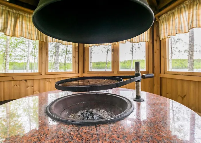 Aurinkoniemi By Interhome Halttula